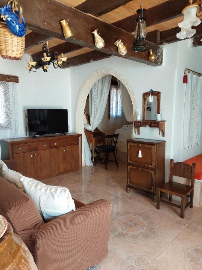 Lakena Traditional House Μενετές Εξωτερικό φωτογραφία